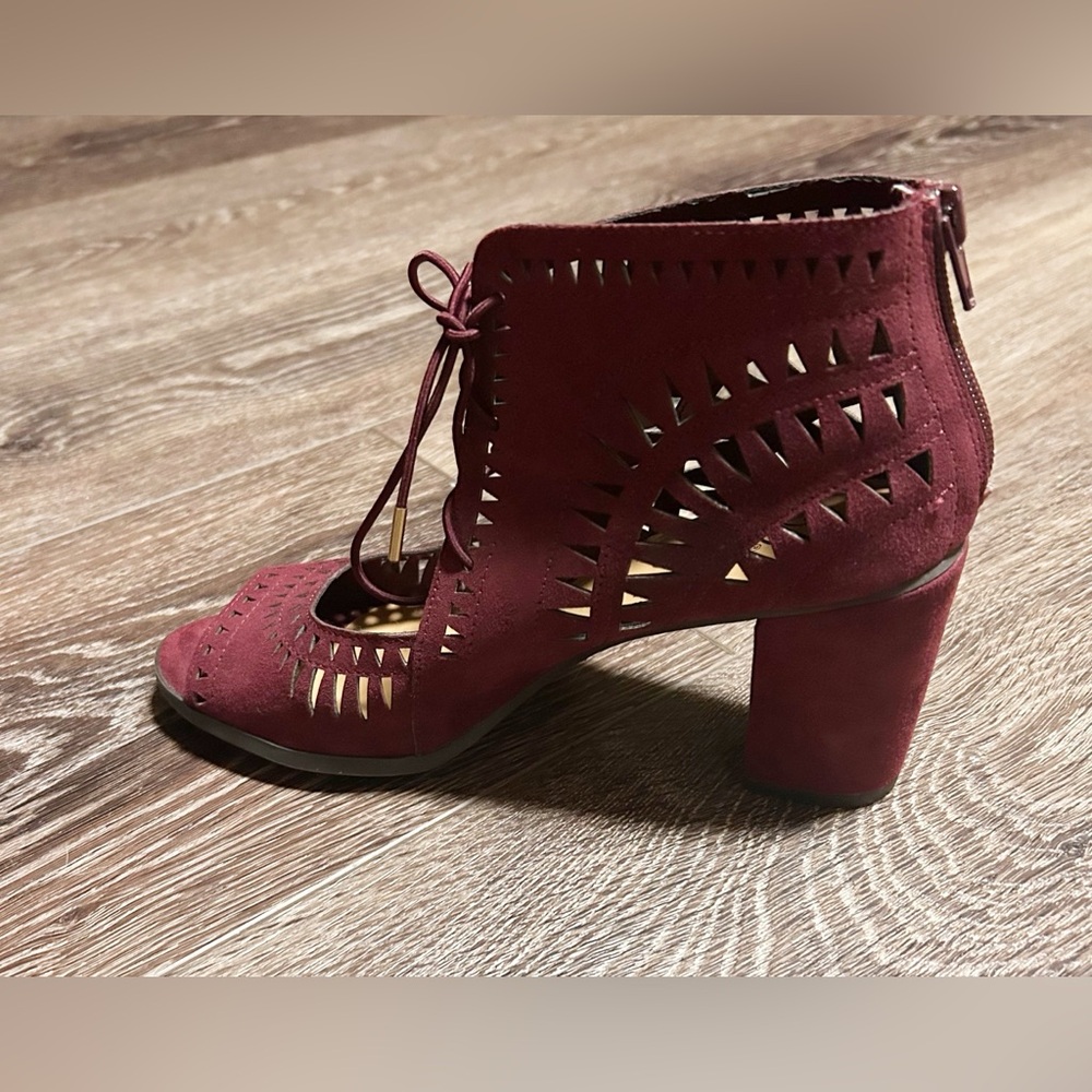 Heart in D Cutout Lace-Up Heeled sandal with back zip closure